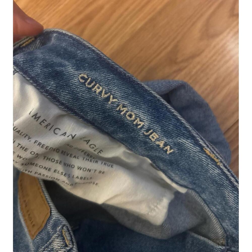 American Eagle Outfitters Light Blue Straight Leg Ripped Jeans - Picture 8 of 9